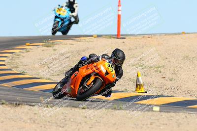 media/Apr-06-2024-CVMA (Sat) [[e845d64083]]/Race 10 Amateur Supersport Middleweight/